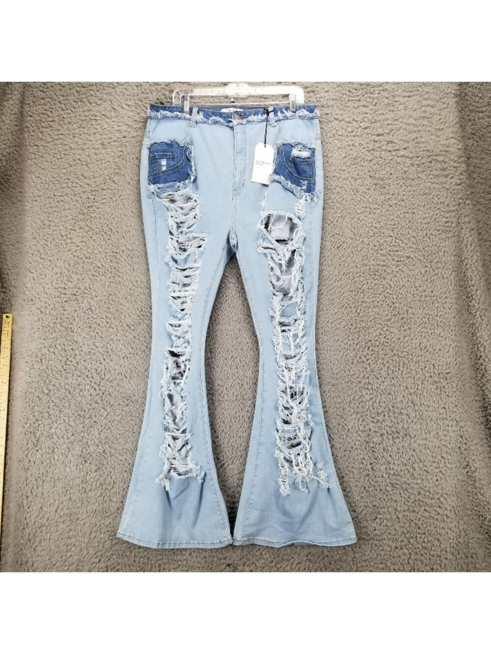 M.A.P. Jeans Womens 19 Light Wash Stretch High Rise Distressed Flare *NWT*